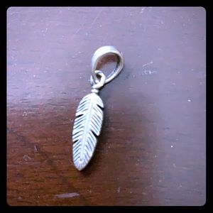 Pandora feather pendant, Authentic!